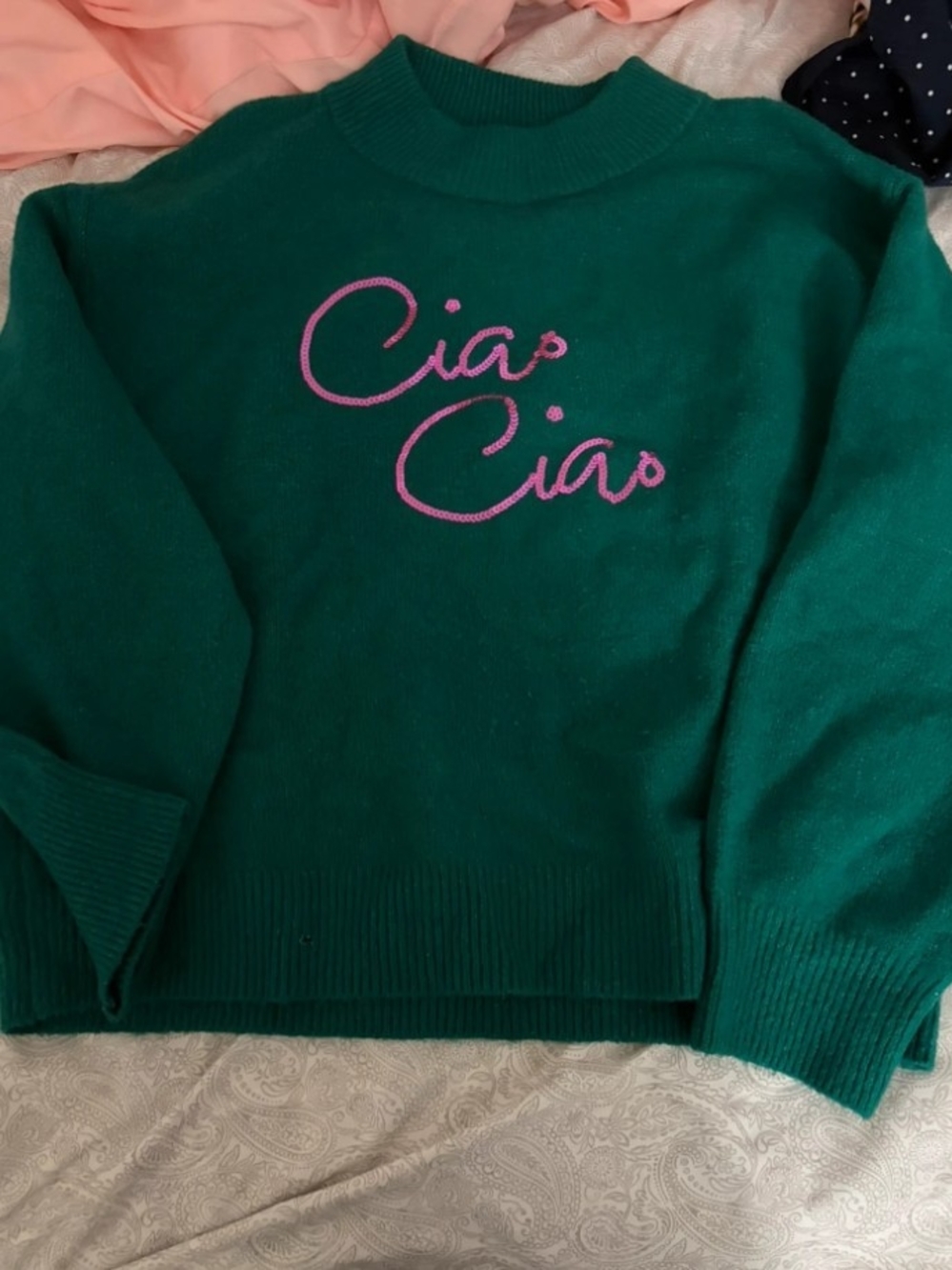 a new day Green Crewneck Sweater with Pink "Ciao Ciao" Embroidery